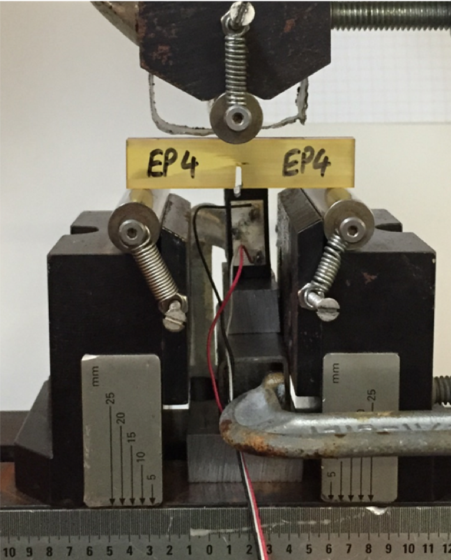 Epoxy Fracture Specimen